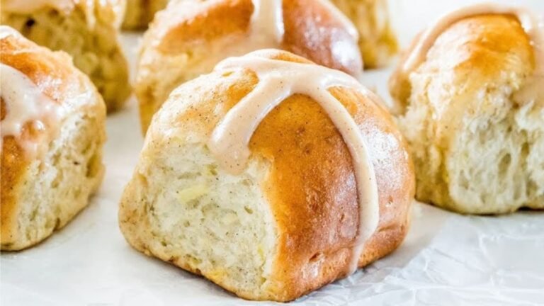 keto hot cross buns